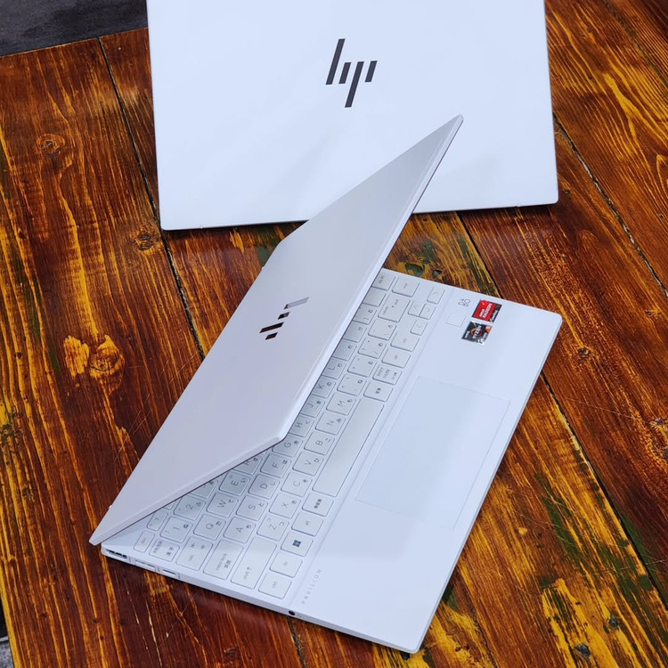 لپتاپ HP PAVILION Aero 13 مدل ۲۰۲۳